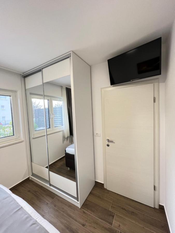 Holiday Luxury Resort Sundance Trogir Ngoại thất bức ảnh